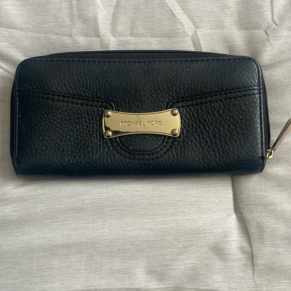Michael Kors wallet